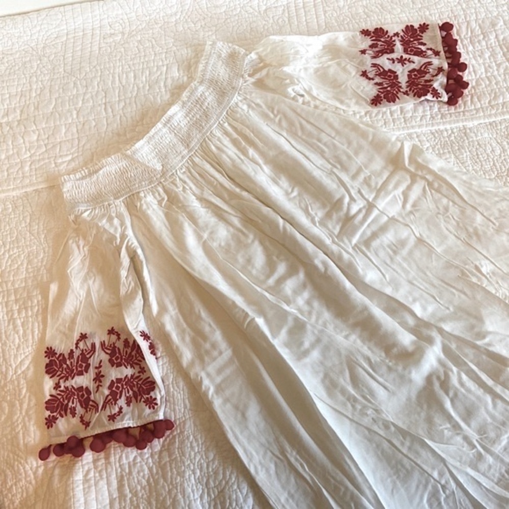 Off shoulder sun dress